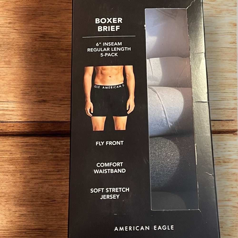 NWT - American Eagle Outfitters 6” 5Pack Light and Dark Boxer Briefs XS
